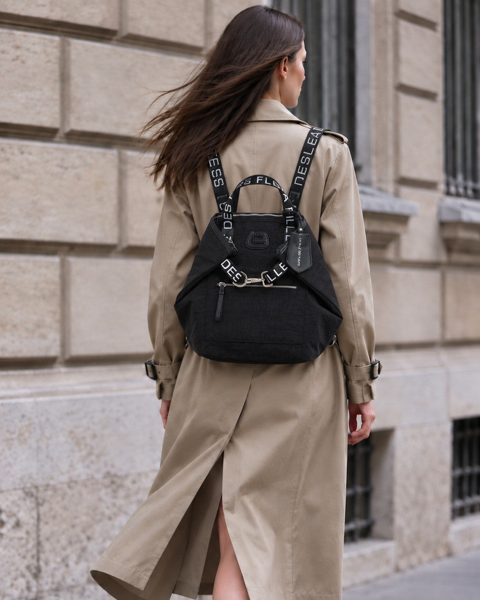 Anita Medium Urban Canvas portata come zaino